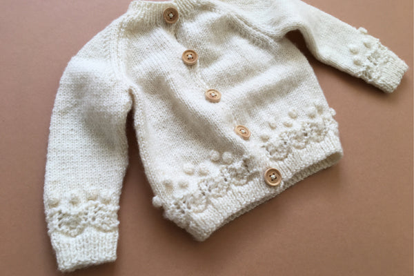 Unique Collection - Knit 2 - Cardigan in cream colour - 0/3m